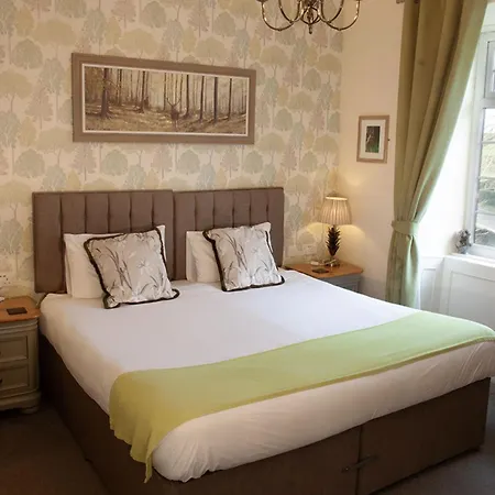Ensuite Bed And Breakfast Rooms At The Ring Pub Gwredog Exterior photo