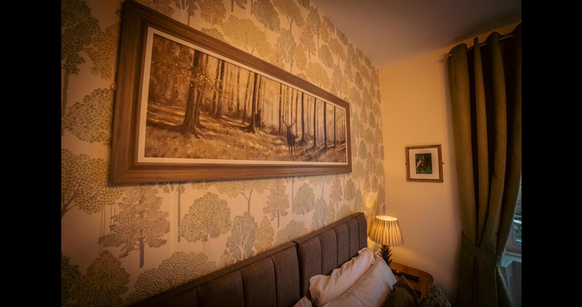 Ensuite At The Ring Pub Bed & Breakfast Gwredog